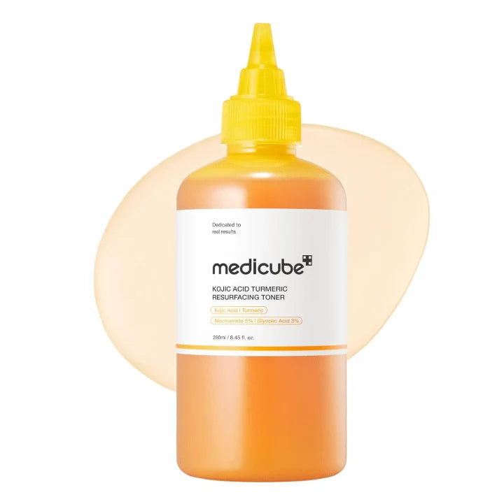 Medicube - تونر حمض الكوجيك والكركم لتجديد البشرة
